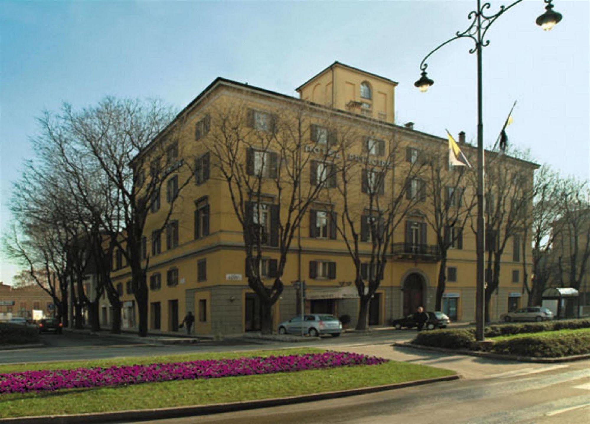 Hotel Principe Modena Exterior photo